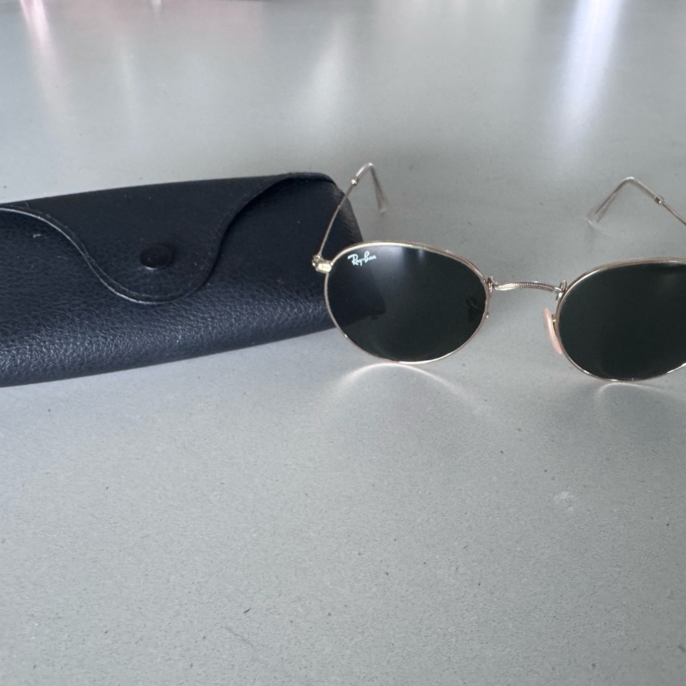 Ray-Ban Gold and Black Aviator Sunglasses